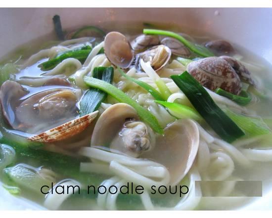 Clam Noodle Soup(조개 칼국수)